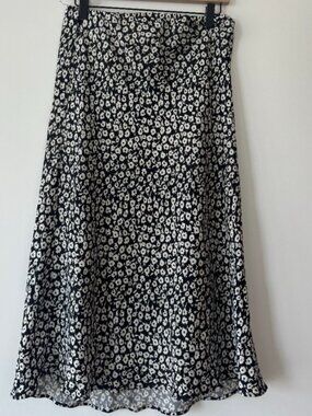 Sportsgirl black/white floral midi skirt (US 4)
